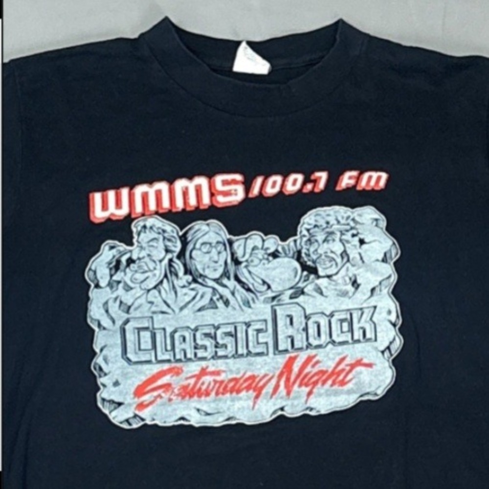 Vintage 80s WMMS 100.7 Saturday Night Medium‎ T-Shirt Rushmore Classic Rock